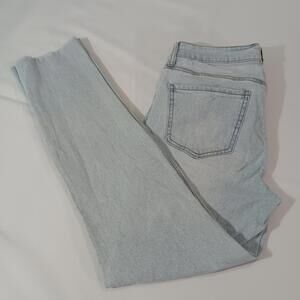 Seven7 Women's Weekend Slim Fit Jeans Light Wash Size 8 (32×8)